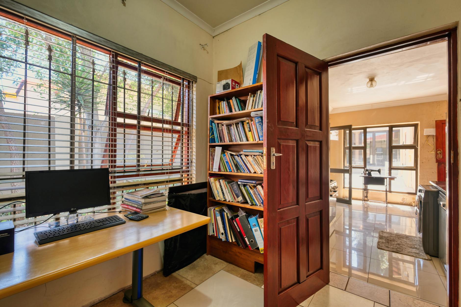 Best Home Office Flooring - Prime Reviews Pro